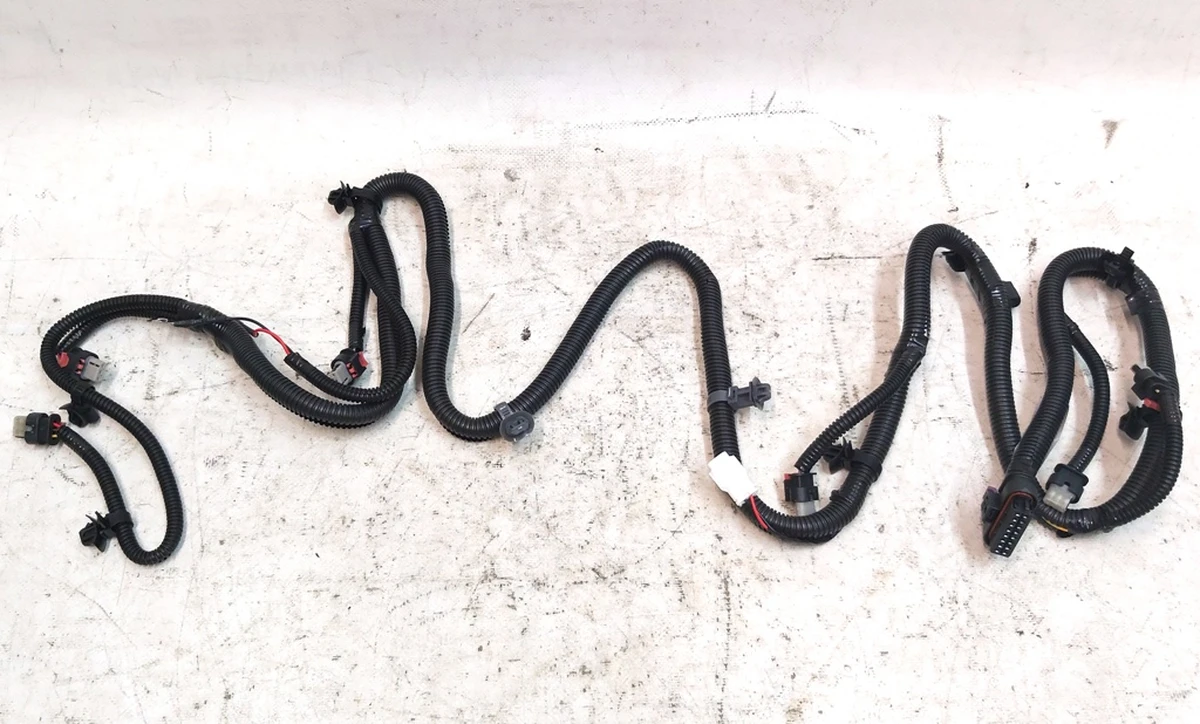 1 Электропроводка бампера переднего (6 парктроников) 2.5АП EU BASE Tesla model 3 1067958-00-E