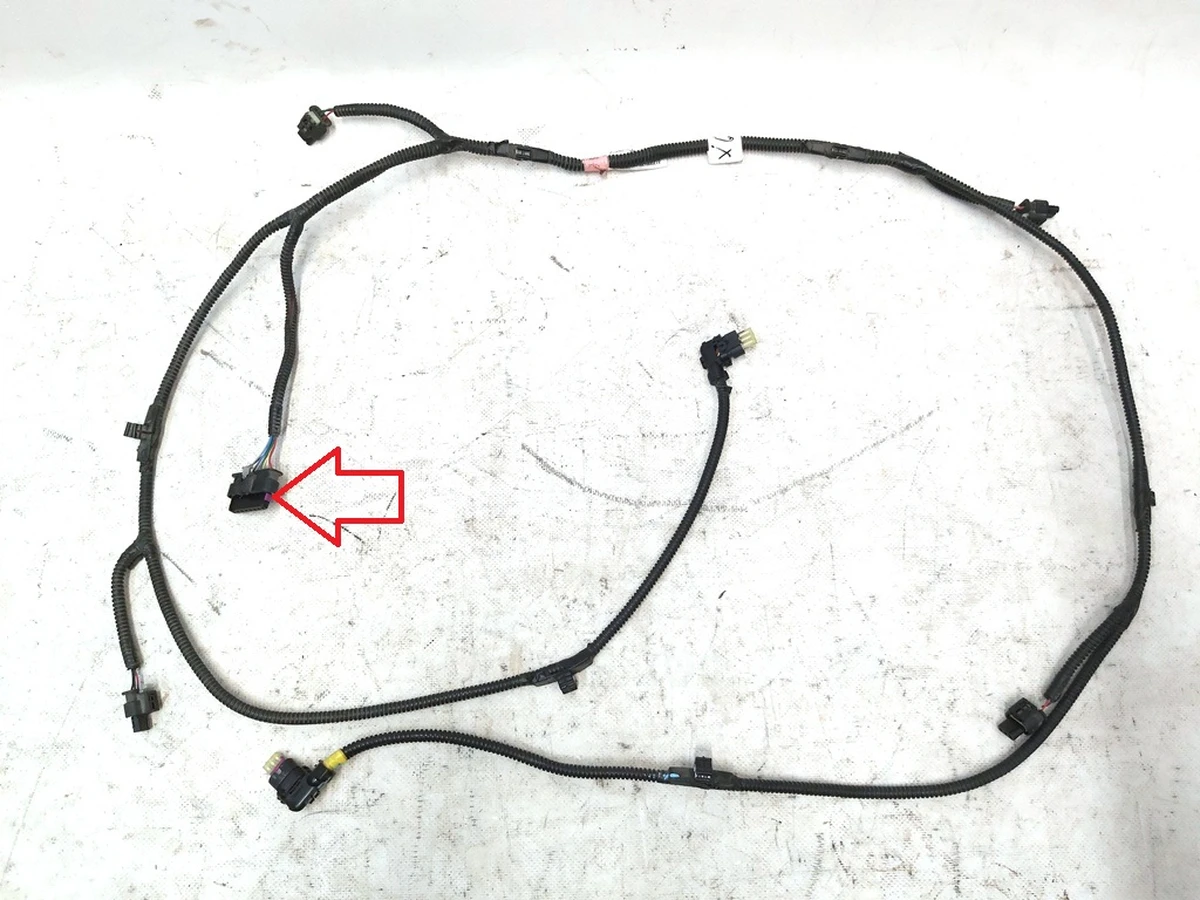 Електропроводка бампера заднього (6 парктроників) з пошкодженням Tesla model 3 1067959-00-E