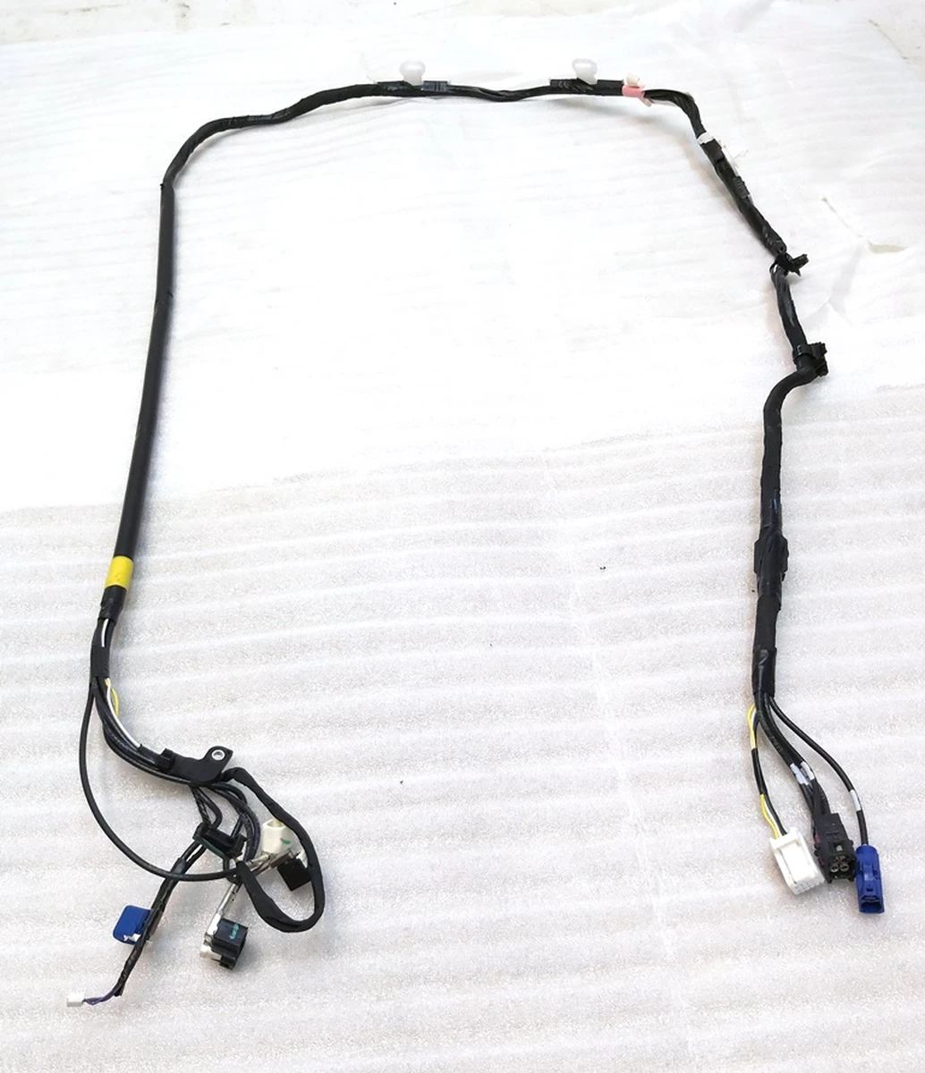 1 ASY,HARN,GLASS,with traces of oxidation Tesla model 3 1068787-00-E