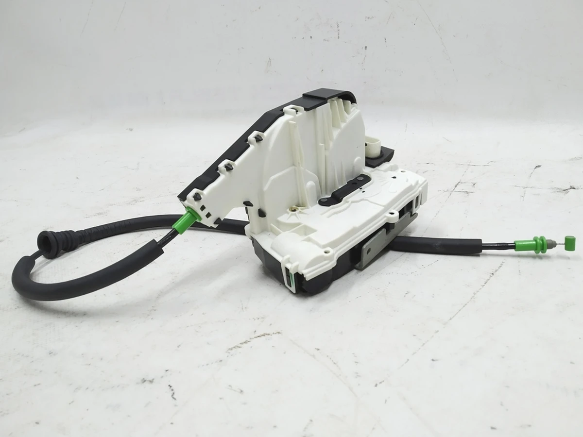 1 Front left door lock assy with cable Tesla model 3 1068964-00-M