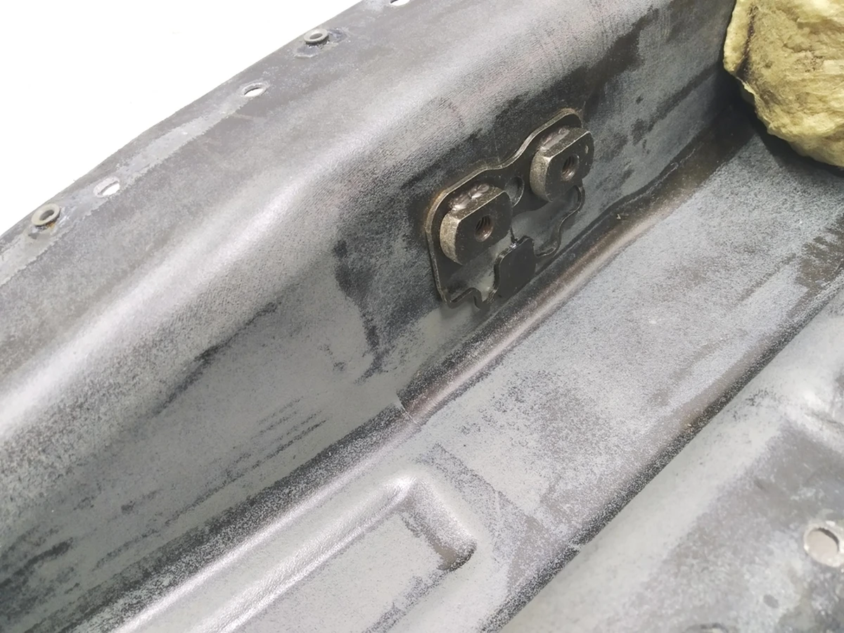 14 Body panel left B pillar (middle) outer Tesla model X 1069457-S0-C