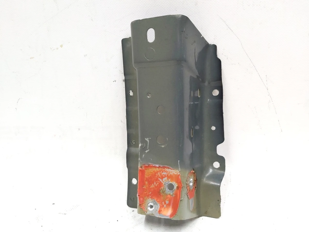 1 Панель кузова чверті задньої правої внутрішньої стійки C Tesla model X 1069464-S0-B