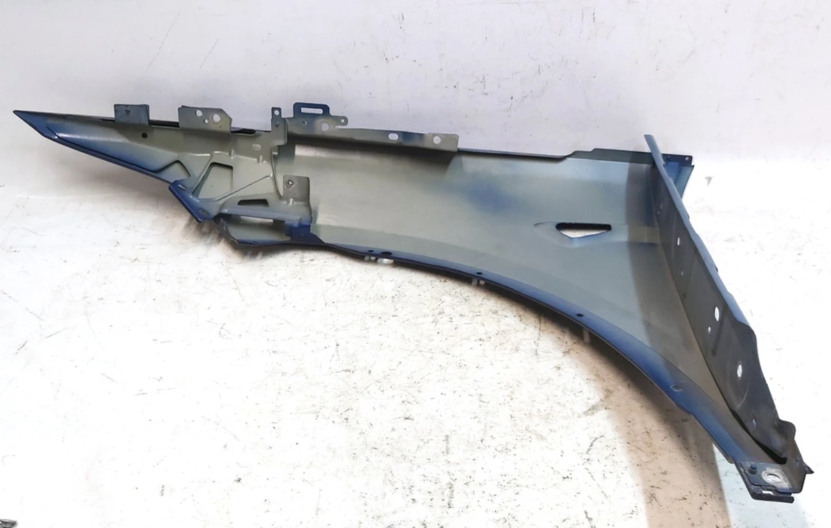 2 FRONT FENDER RH, PPSB Tesla model X 1069534-13-A