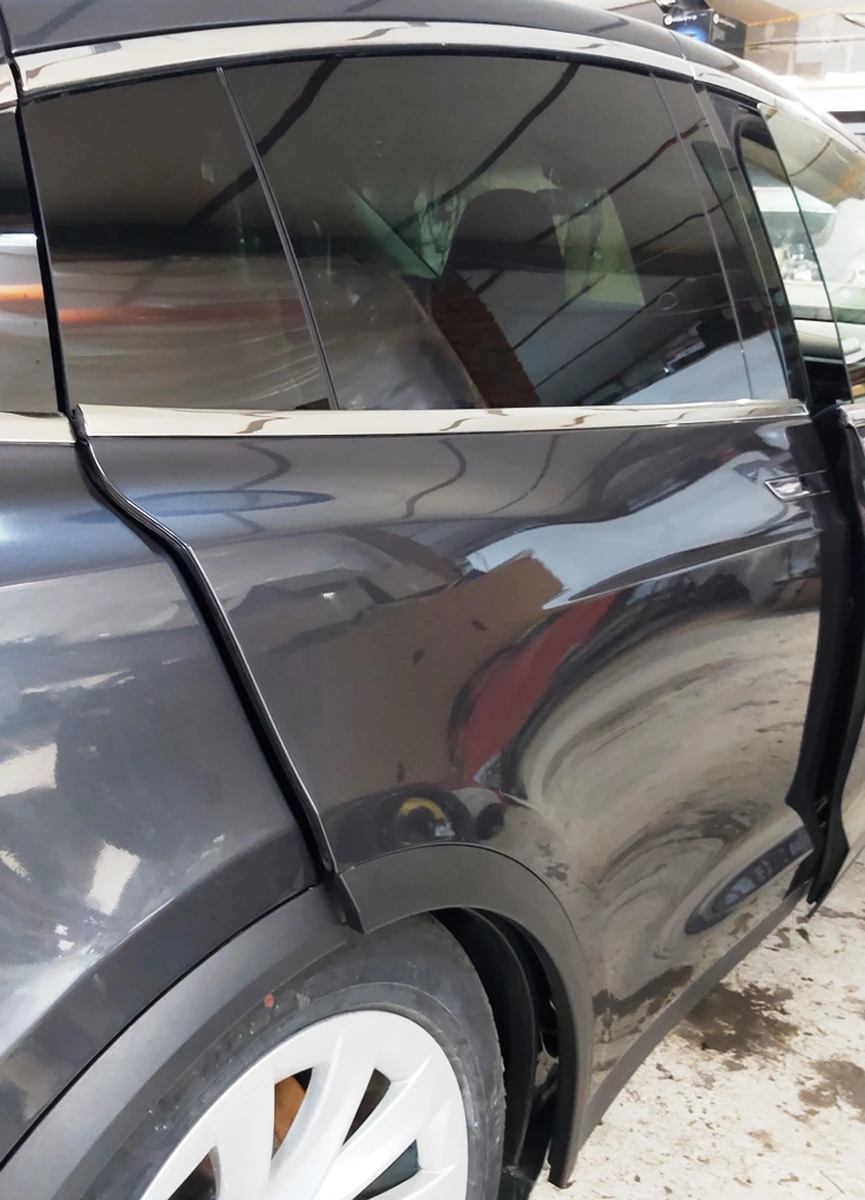 Двері задні праві PMNG в зборі Tesla model X 1069538-12-A