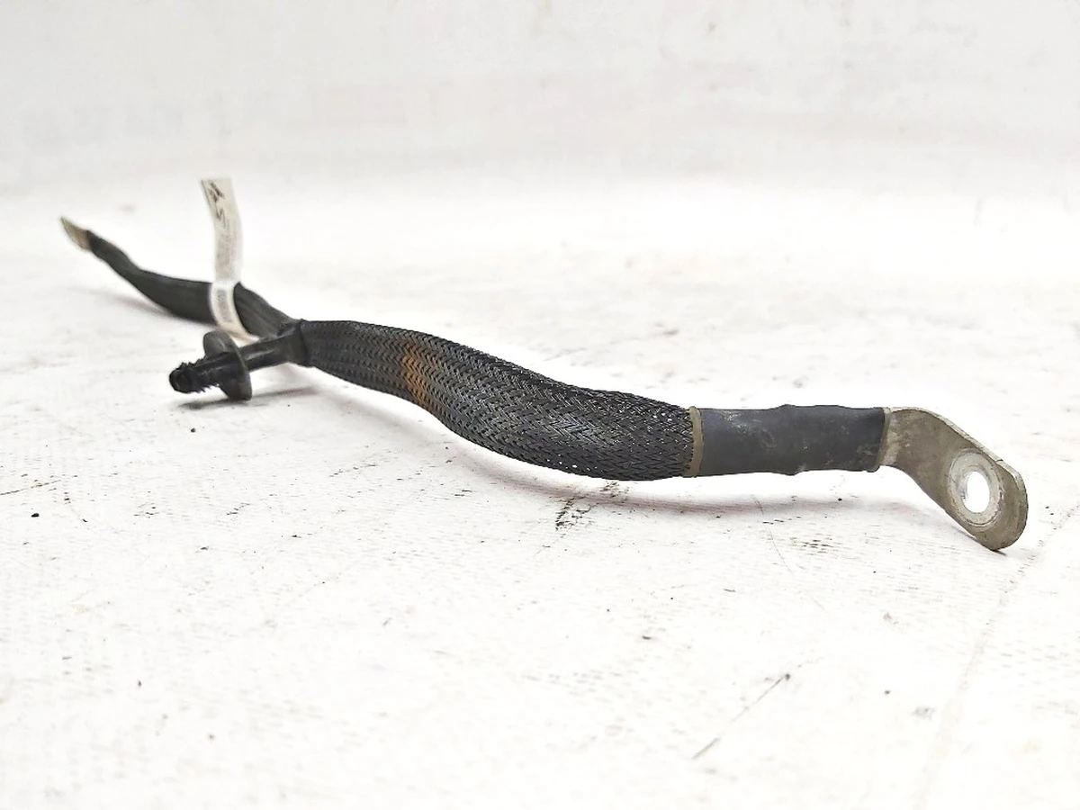 22 Коса заземлення заднього двигуна Tesla Model 3, Model Y 1070979-00-G