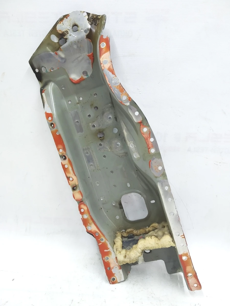 13 MDLX, ASSY, COWL SIDE, RH