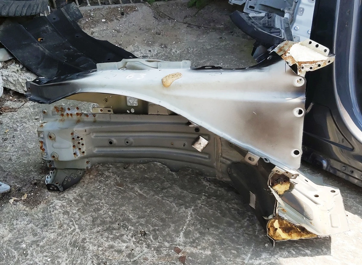 2 Четверть передняя левая нижняя часть лонжерон, стакан, полочка крыла PBSB Tesla model 3 1073679-S0-A