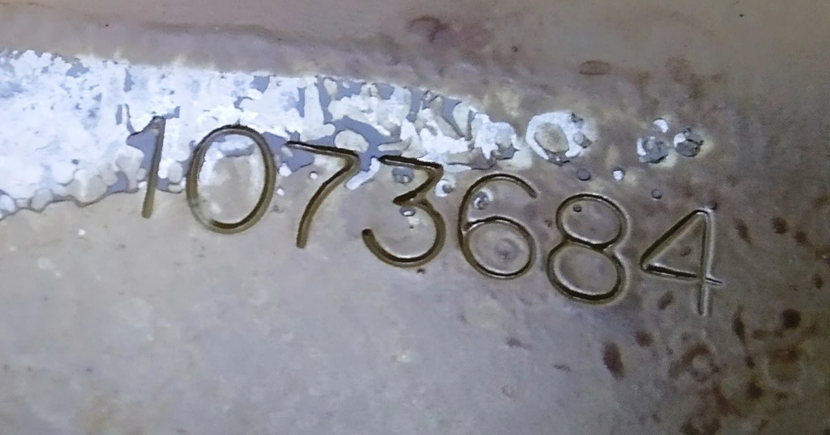 4 Четверть задняя правая кузовная панель крепления петли крышки багажника(ляды) наружняя часть Tesla model 3 1073678-S0-A