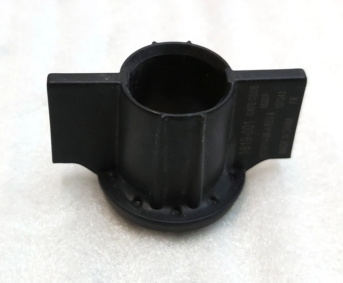 6 RETAINER, FALCON DOOR CLOSE SWITCH Tesla model X 1074114-00-B