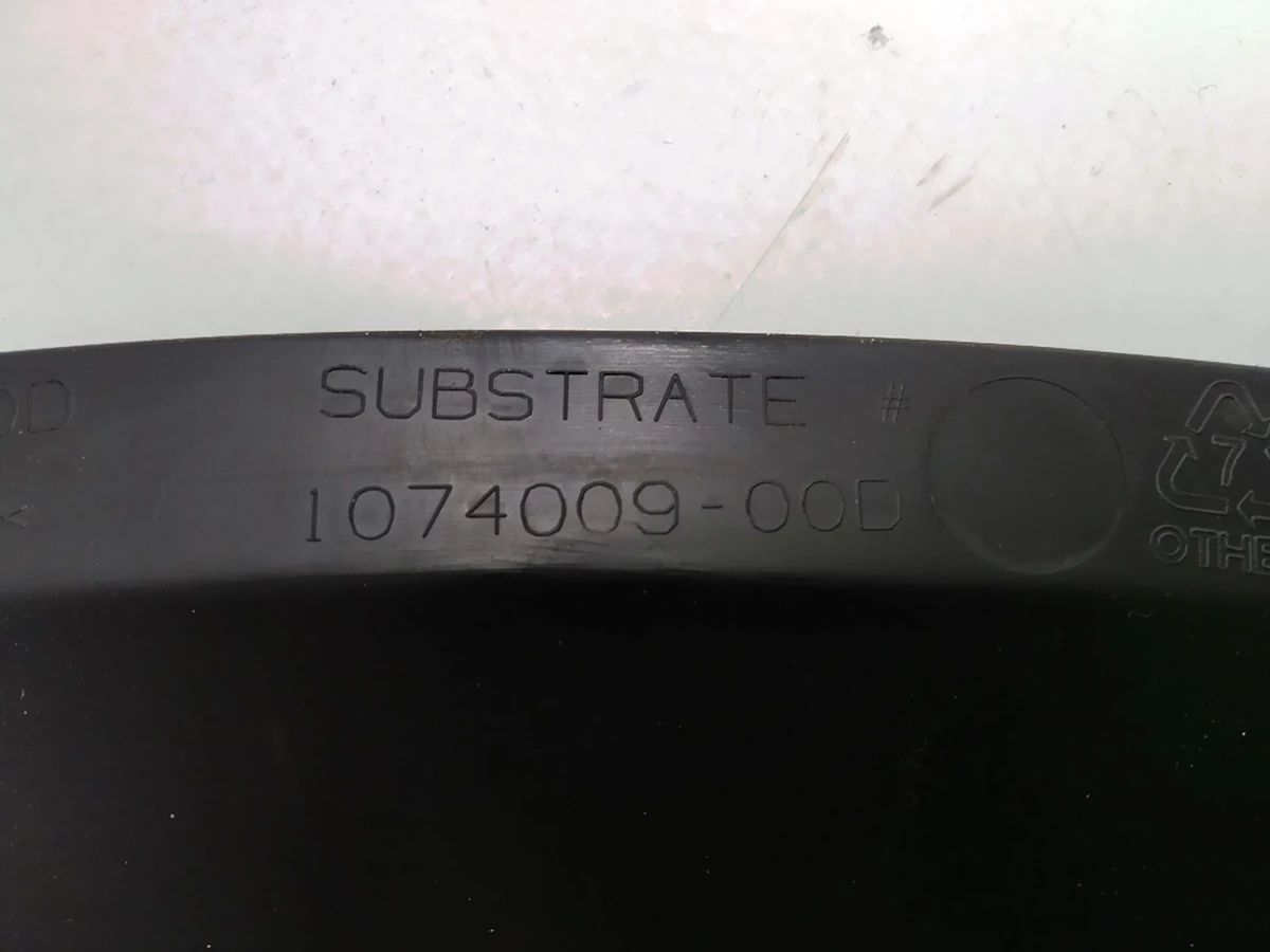 4 ASY, MX RD TRUNK SIDE GARNISH, LH Tesla model X 1074907-00-E