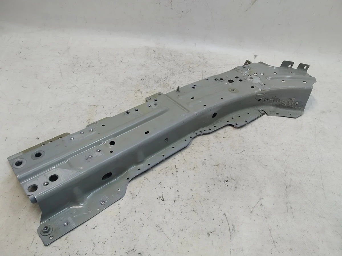 13 Передняя внутрення панель лонжерона правая с креплением и панель усиления в сборе Tesla model Y 1080464-S0-M, 1080478-S0-G