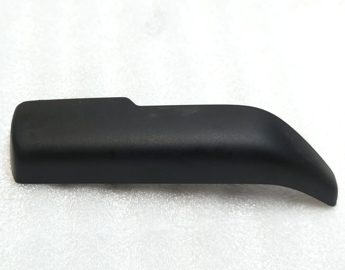 3 Nozzle of the lever of a screen wiper right Tesla model 3 1076729-00-B