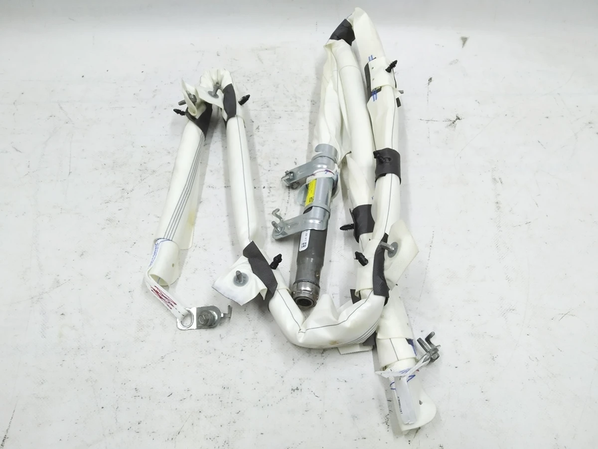 2 Подушка безопасности боковая правая (шторка) Tesla model 3 1077828-00-E