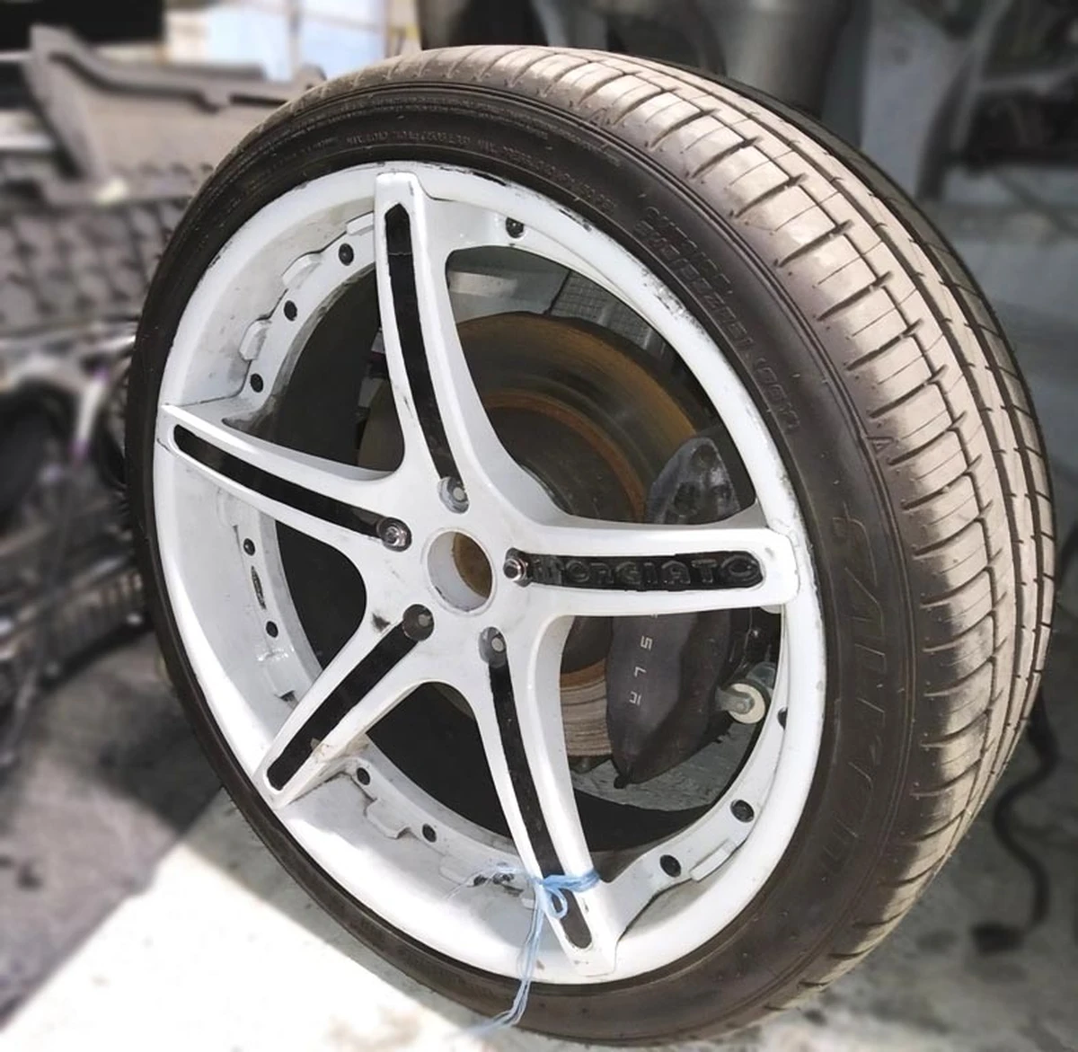 1 Tire 245/35 ZR21 96Y AZENIS FALKEN (FK510) 7.41mm (19 19) Tesla model S 1079720-00-A