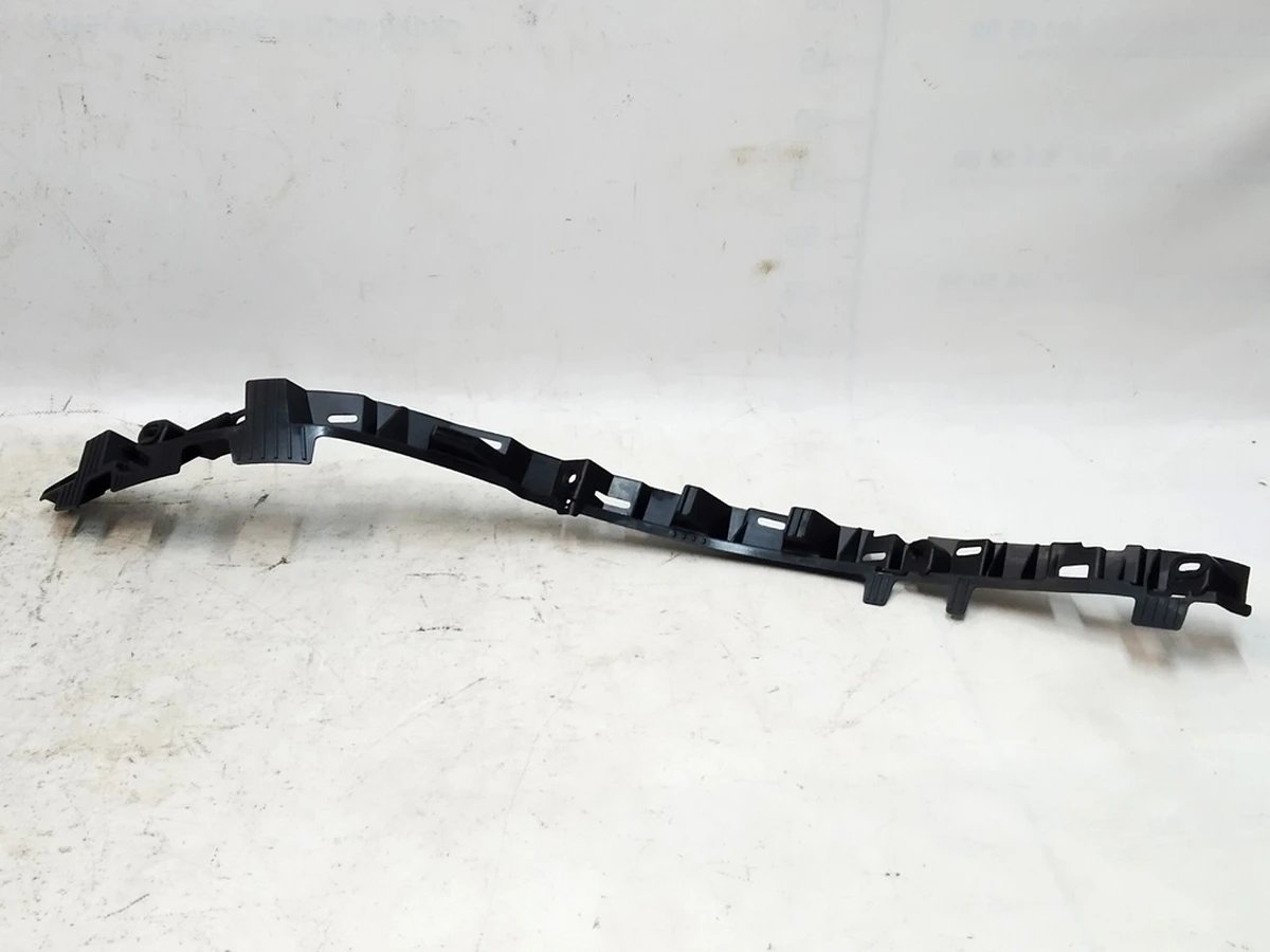 15 Assembly, right hand new C-pillar lower bracket, MX Tesla Model X 1079765-00-C