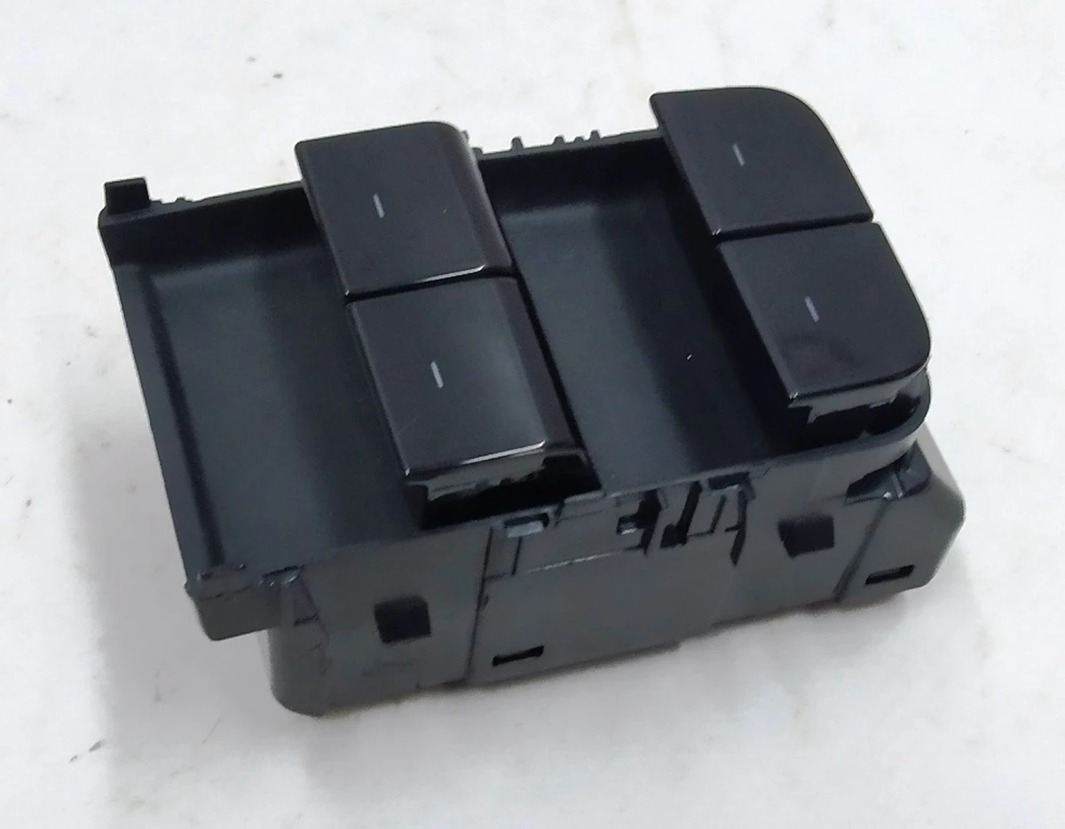 10 Блок управління склопідйомниками на дверях водія (глянсовий) Tesla model S Feb 2021, model 3, model 3 Jan 2024 , model Y 1081037-01-F