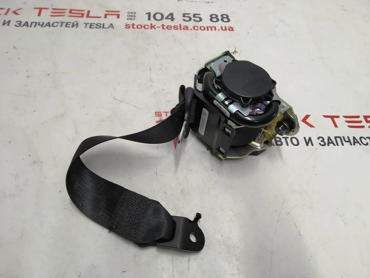 1 Ремень безопасности 2-го ряда сидений левый правый (BLK) Tesla model 3 1081281-01-F