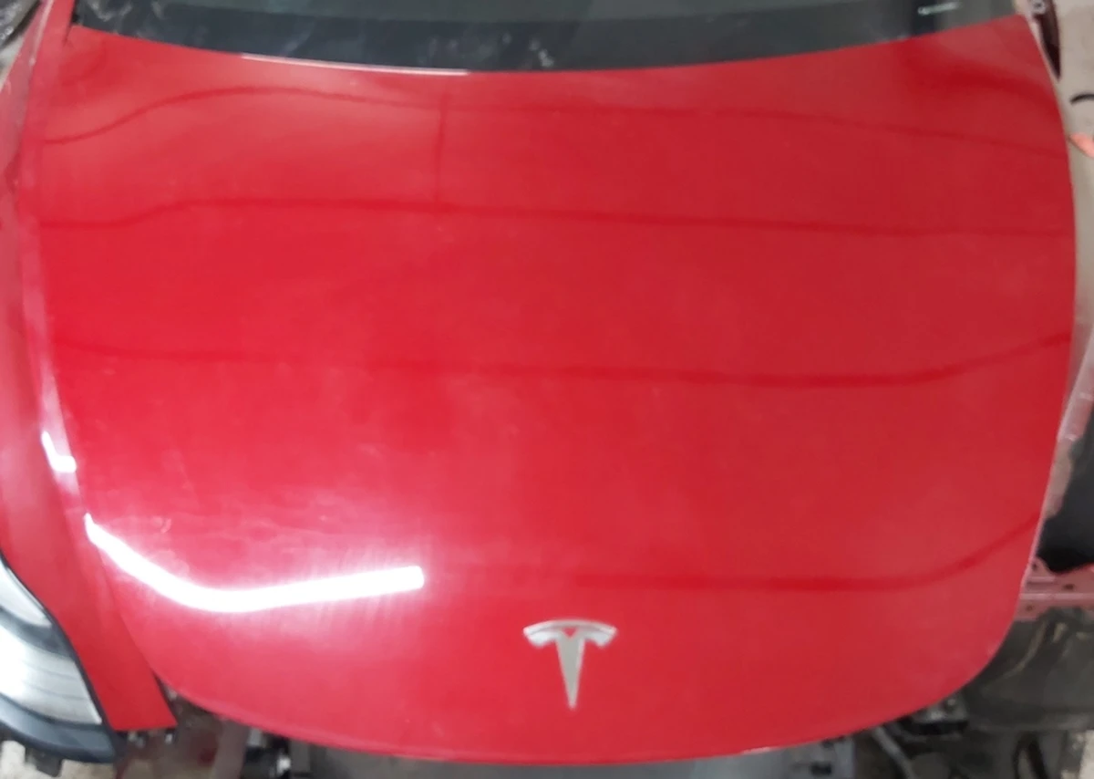 1 Капот RED MULTI-COAT-PPMR Tesla model 3 1081390-01-C