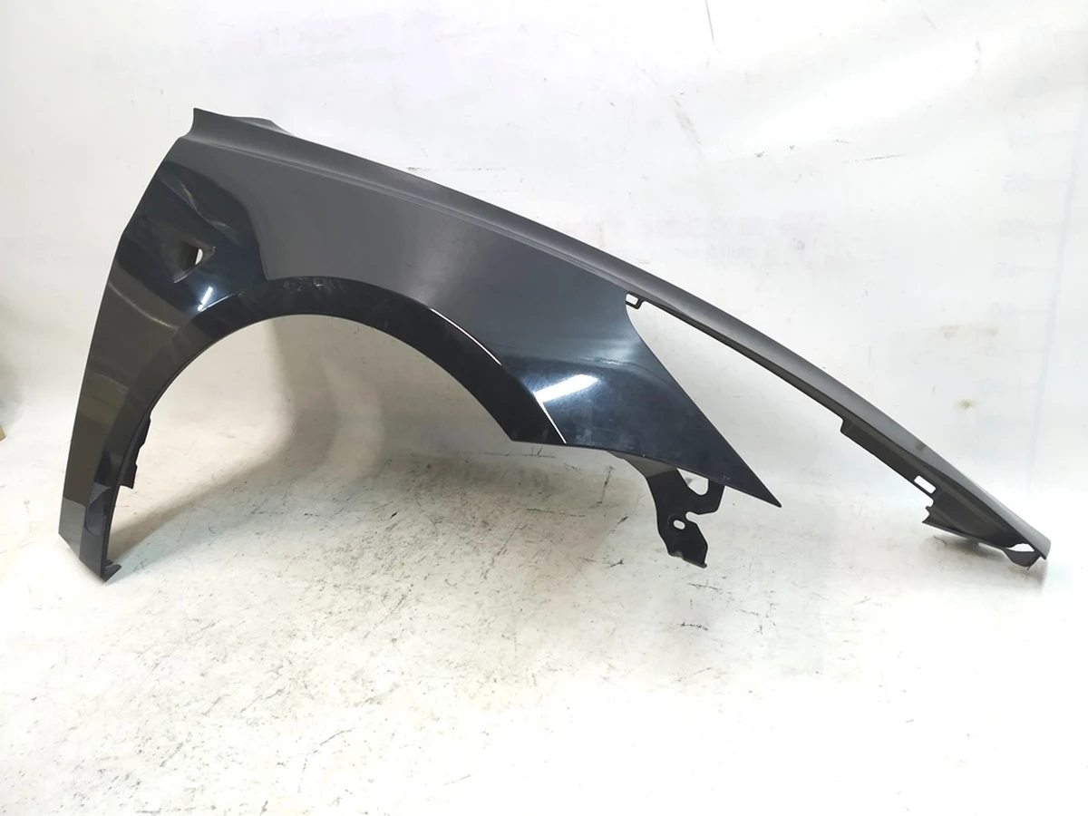 2 Крыло переднее правое SOLID BLACK-PBSB Tesla model 3 1081400-01-D