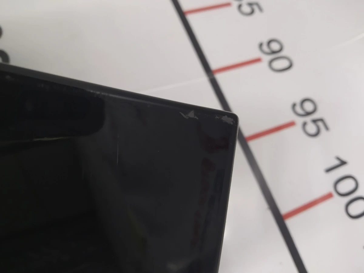 2 Крило переднє праве (з пошкодженням) Tesla model 3 1081400-01-D