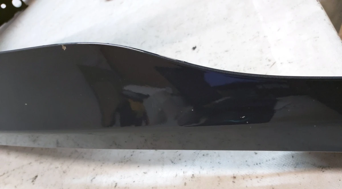 1 FENDER ASSY, RH, MODEL 3, MIDNIGHT SILVER METALLIC-PMNG damaged Tesla model 3 1081401-12-D