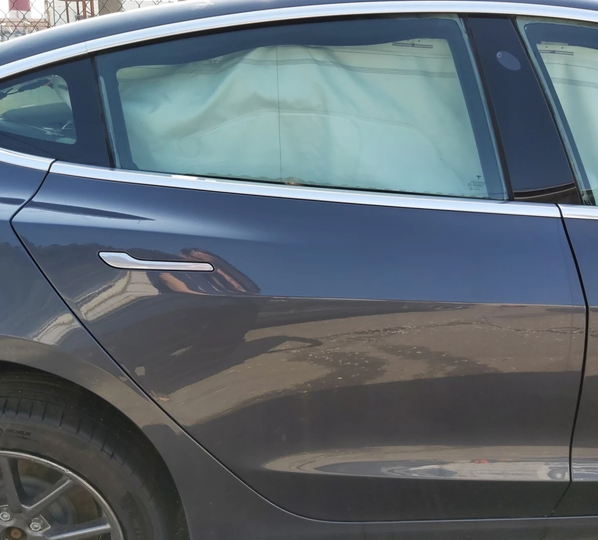 7 Rear right door assembly PMNG Tesla model 3 1081440-E0-C