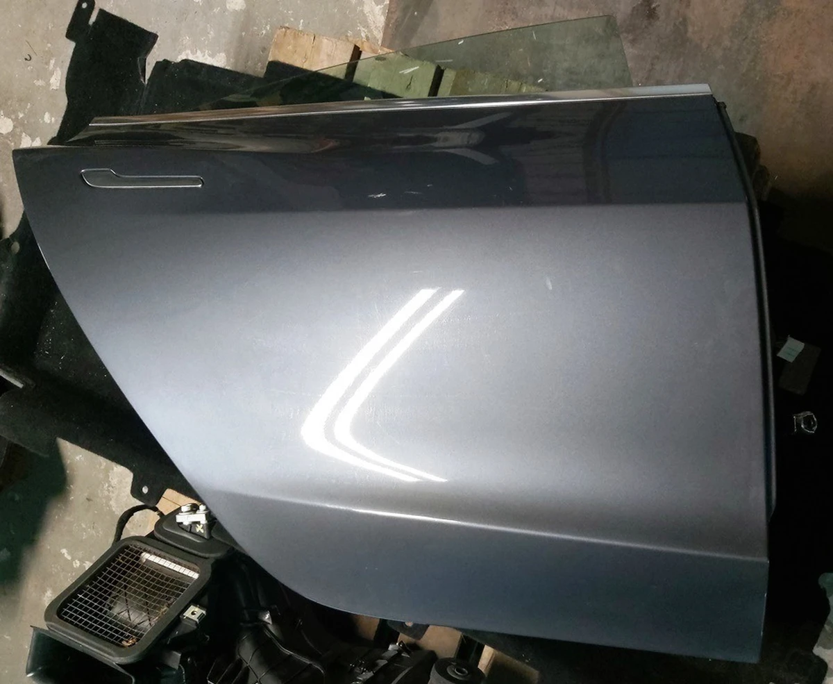 7 Rear right door assembly PMNG Tesla model 3 1081440-E0-C