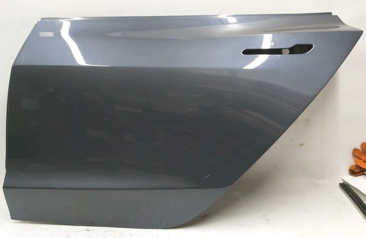 9 Дверь задняя левая (металл) MIDNIGHT SILVER METALLIC-PMNG Tesla model 3 1081441-12-C