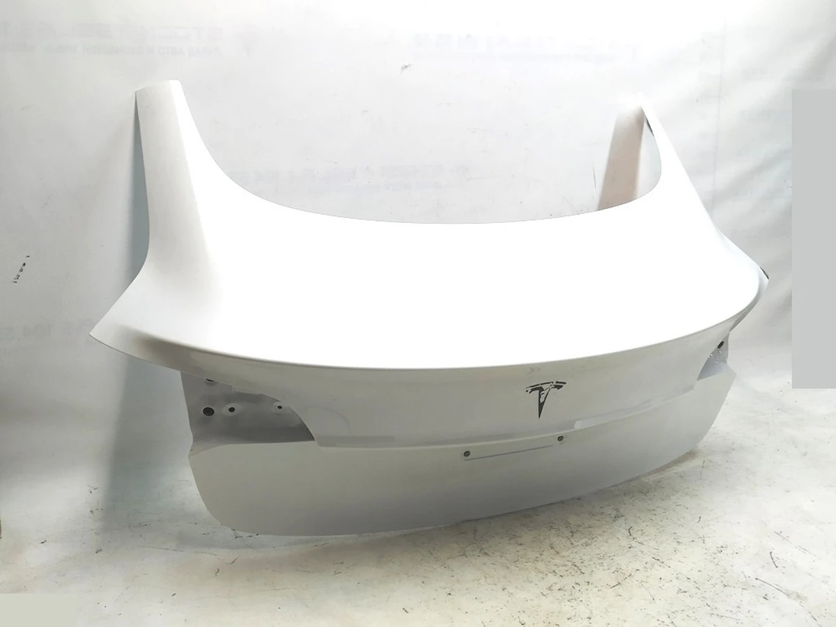 11 TRUNK ASSY, MODEL 3, PEARL WHITE MULTI-COAT-PPSW (damaged) Tesla Model 3 REST 1081460-11-A