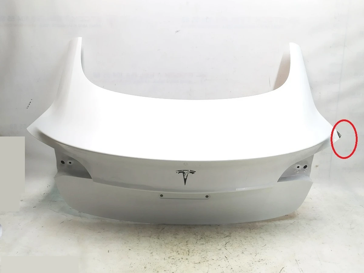 11 TRUNK ASSY, MODEL 3, PEARL WHITE MULTI-COAT-PPSW (damaged) Tesla Model 3 REST 1081460-11-A
