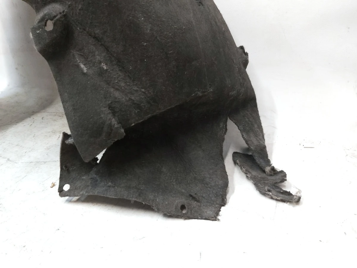 3 Підкрилок задній лівий з пошкодженням Tesla model 3 1081583-00-D