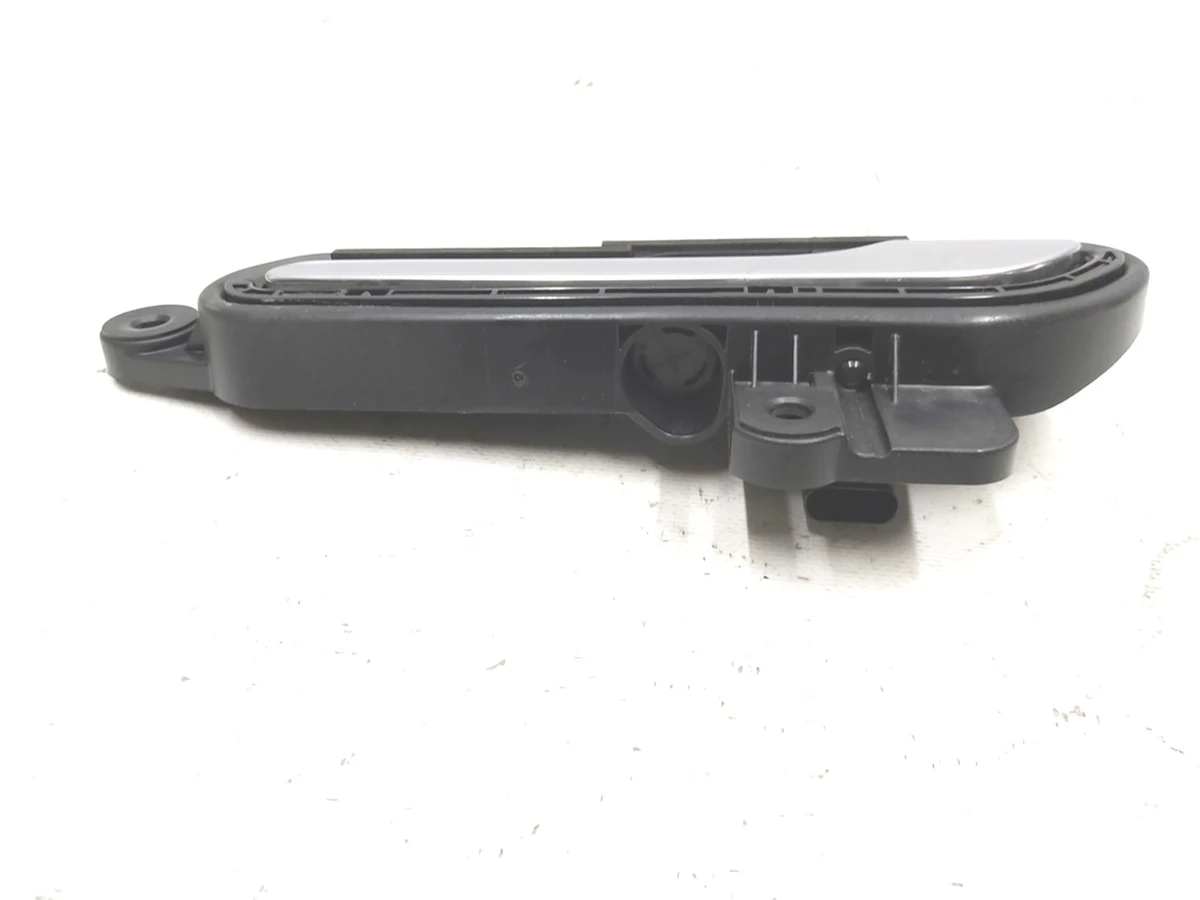 1 Handle Mechanism Outer Front Rear Left REV1 Tesla model 3 1081831-00-J