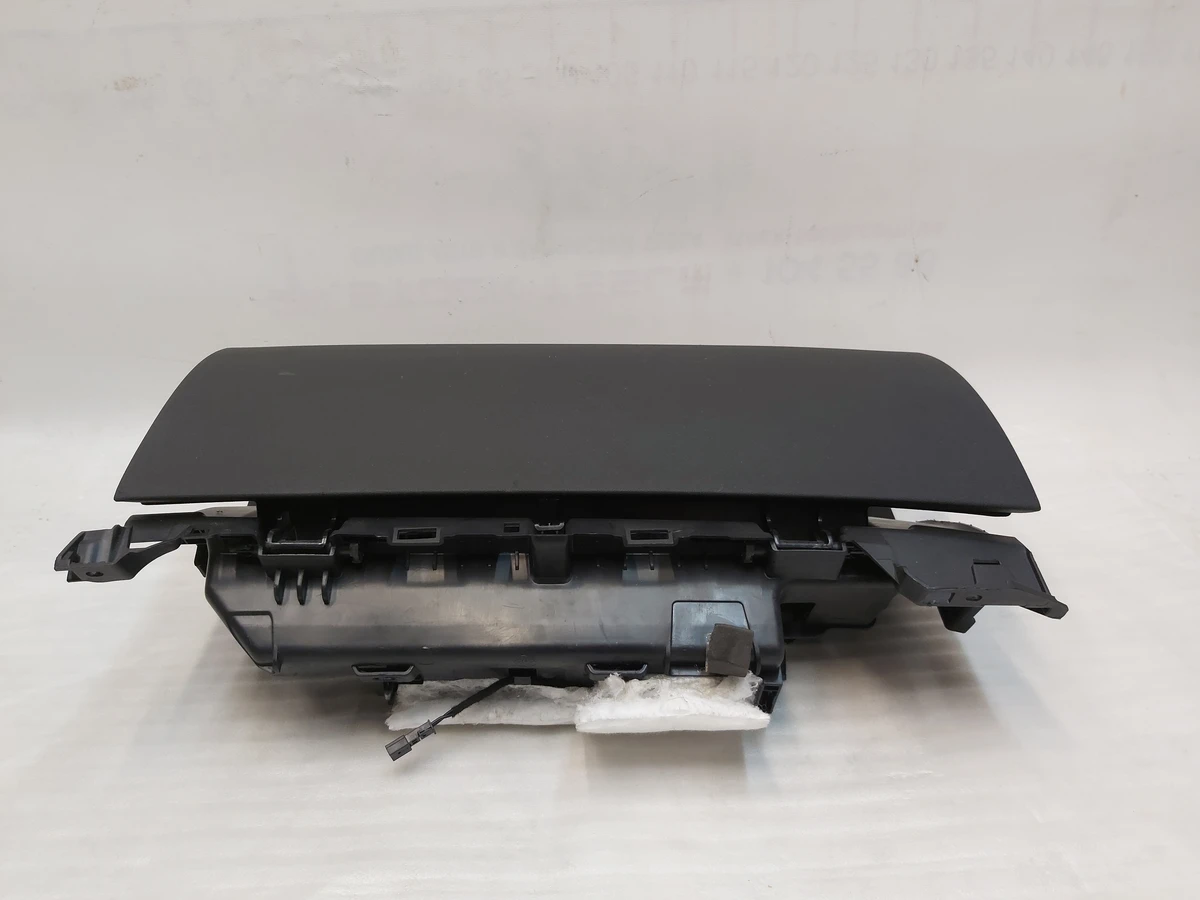 4 Бардачок (перчаточный ящик) BLK BASE без боковых фиксаторов Tesla Model 3, Model Y 1083340-00-H