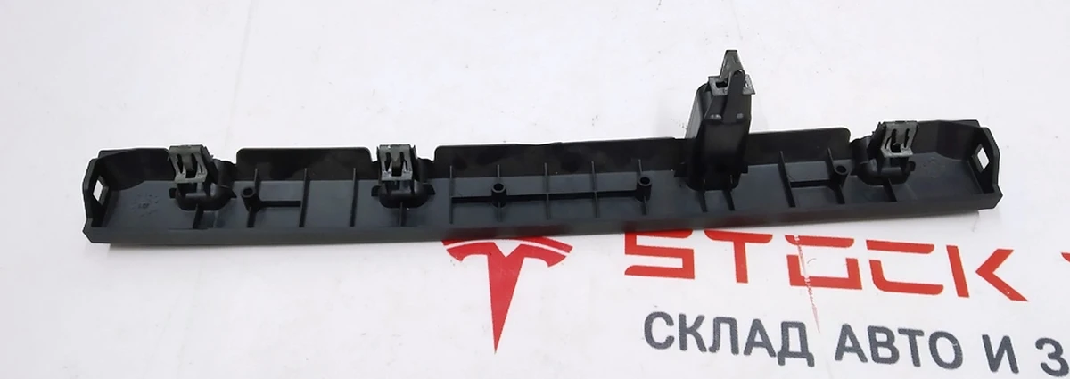 12 CLOSER PANEL MX/MS 1R FSC Tesla model X, model S REST 1083459-00-A