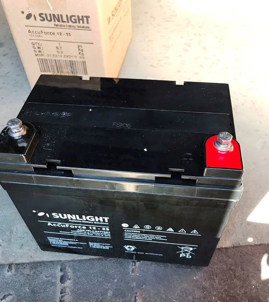 АКБ SUNLIGHT AccuForce 12-33 (12V, 33Ah) (аналог, правий   як у ориг, новий) Tesla model S, model S REST 1083774-00-A