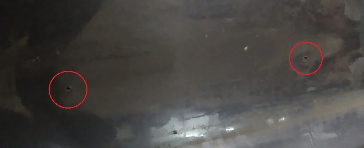 1 Бампер передній MIDNIGHT SILVER METALLIC-PMNG в зборі з кронш. креп. парктроников, противотум. фар і підкрилки (з пошкодженим.) Tesla model 3 1084168-S4-E