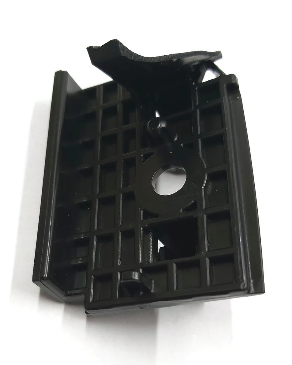 9 BRACKET - FASCIA FRT CTR TO FDR RH, NEW Tesla model 3 1084172-00-F