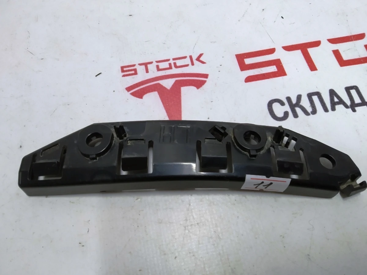 3 Bracket - fascia side to FDR LH, Tesla Model 3 1084181-00-E