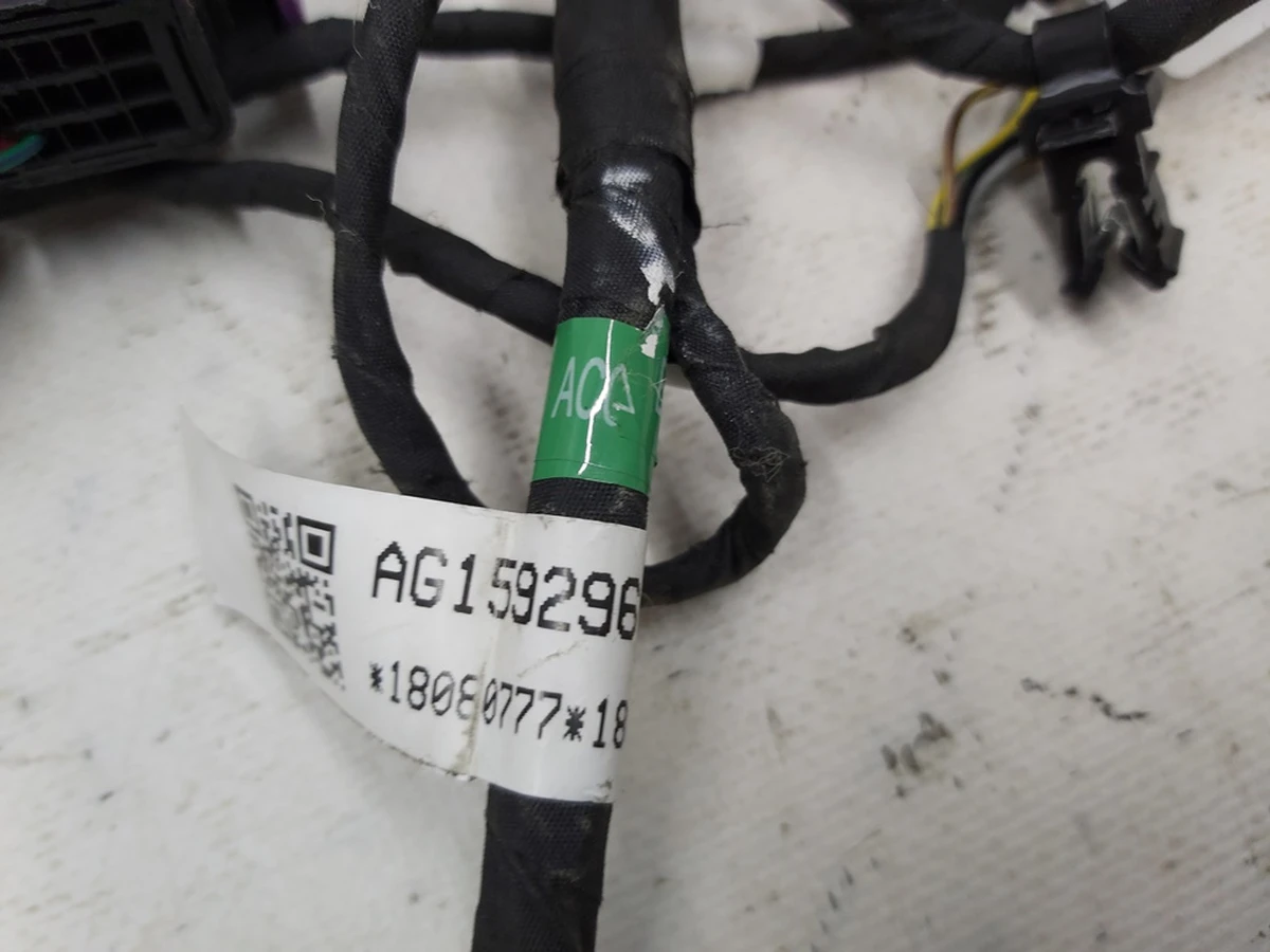 12 Електропроводка сидіння водійського GEN3 Tesla model S REST AG159296-A2