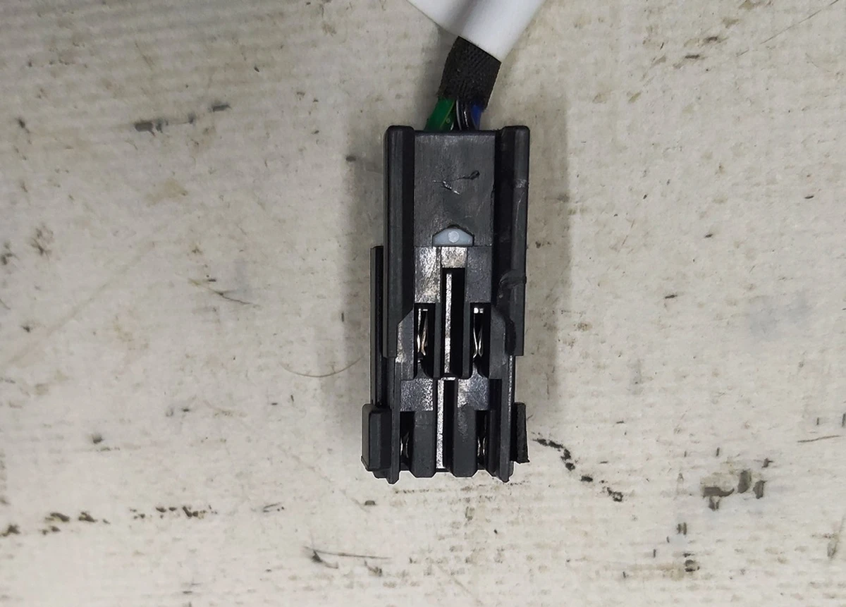 12 Електропроводка сидіння водійського GEN3 Tesla model S REST AG159296-A2