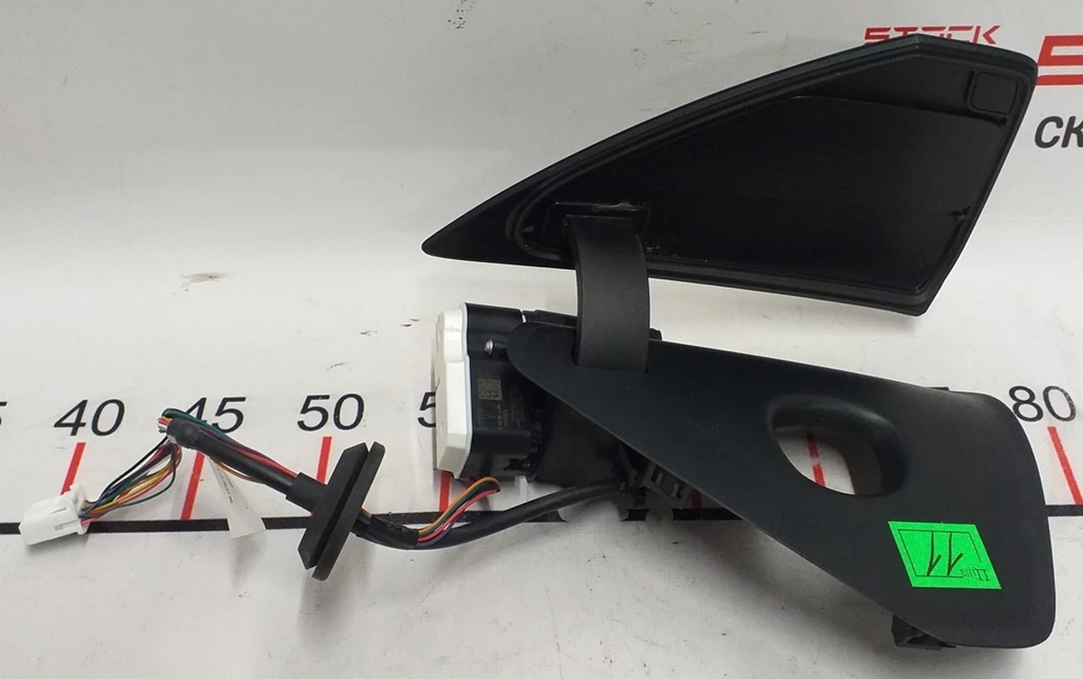 3 Tesla model 3 electric charging port hatch 1084854-00-J