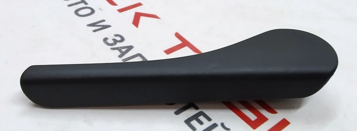 4 Важіль складання спинки одинарного правого сидіння 2-го ряду у зборі Tesla model X 1086062-00-D