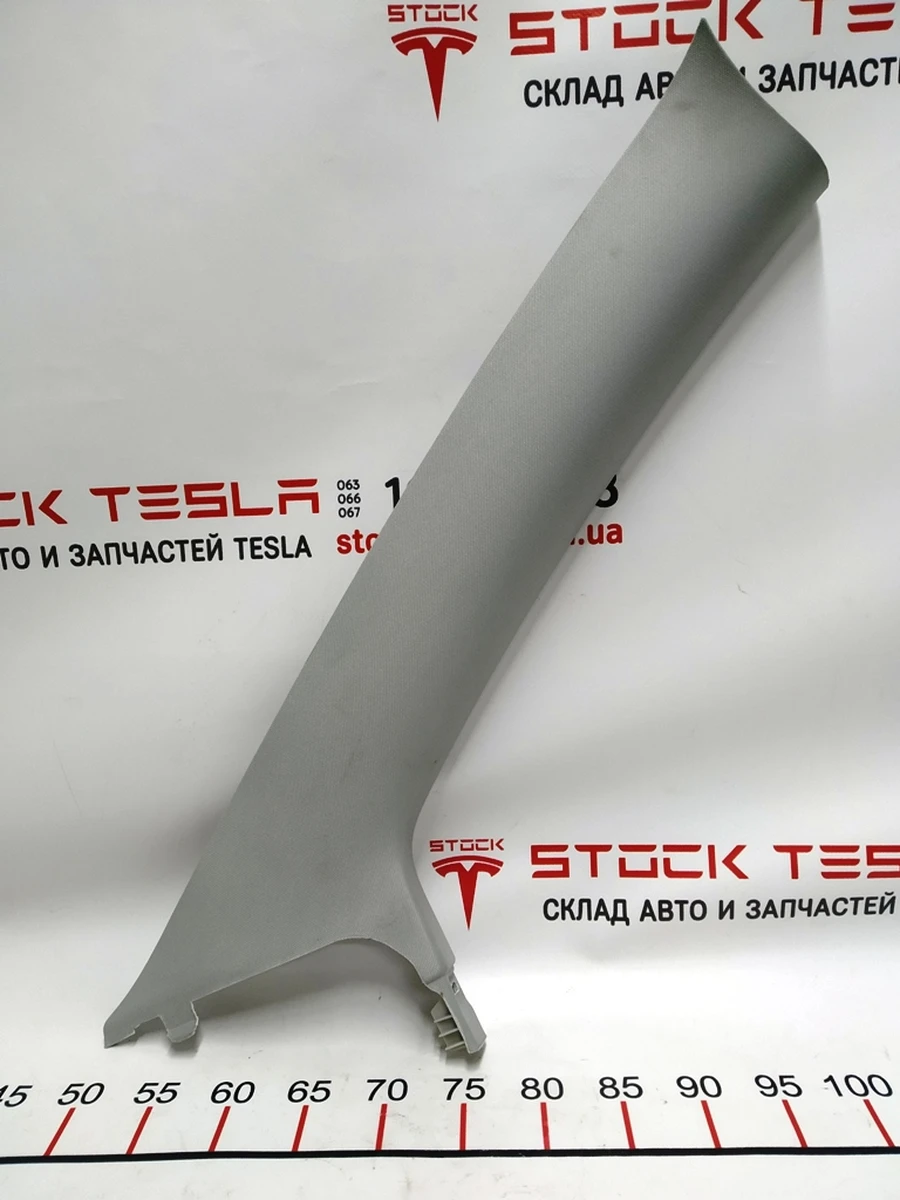 1 Накладка стійки А верхня права PROV Tesla model 3 1086241-91-J