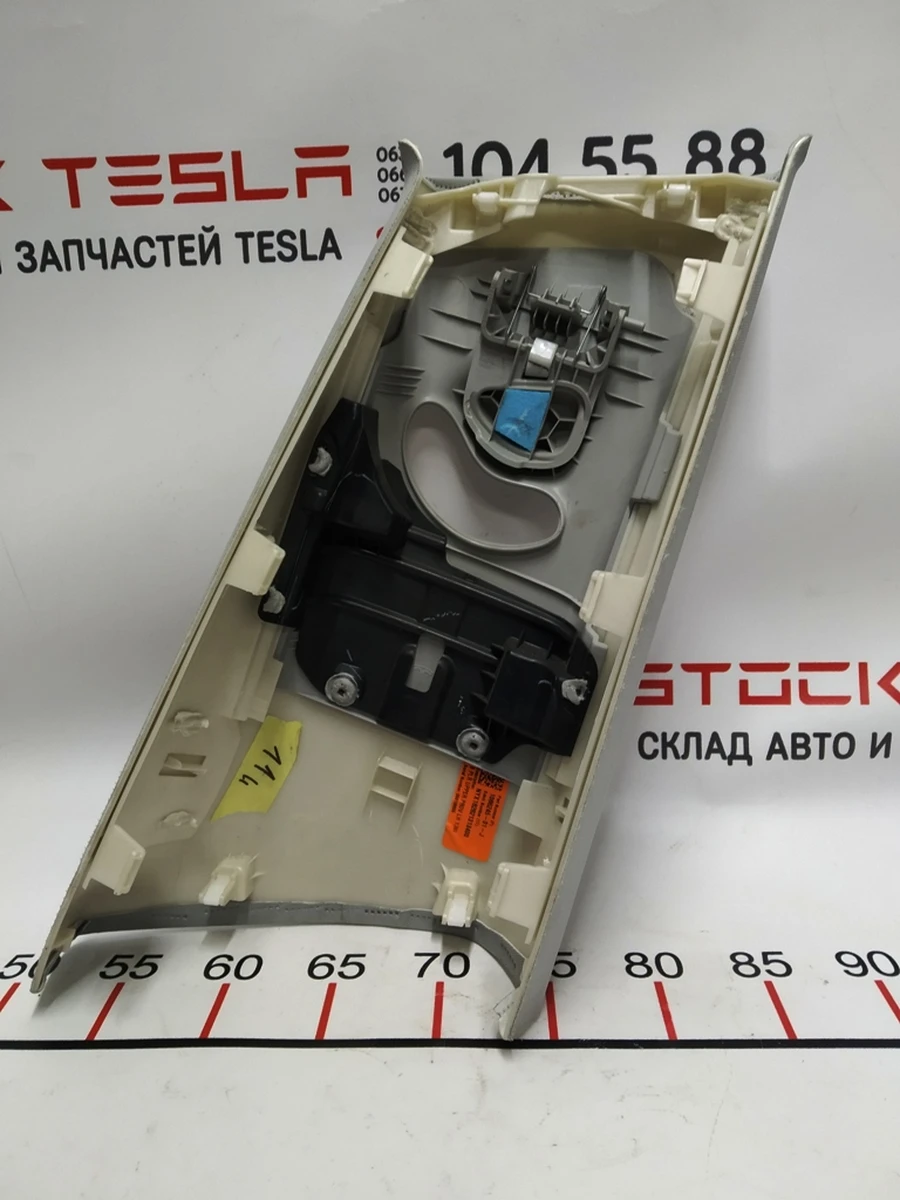 3 Накладка стойки B верхняя левая PREMIUM Tesla model 3 1086245-01-J