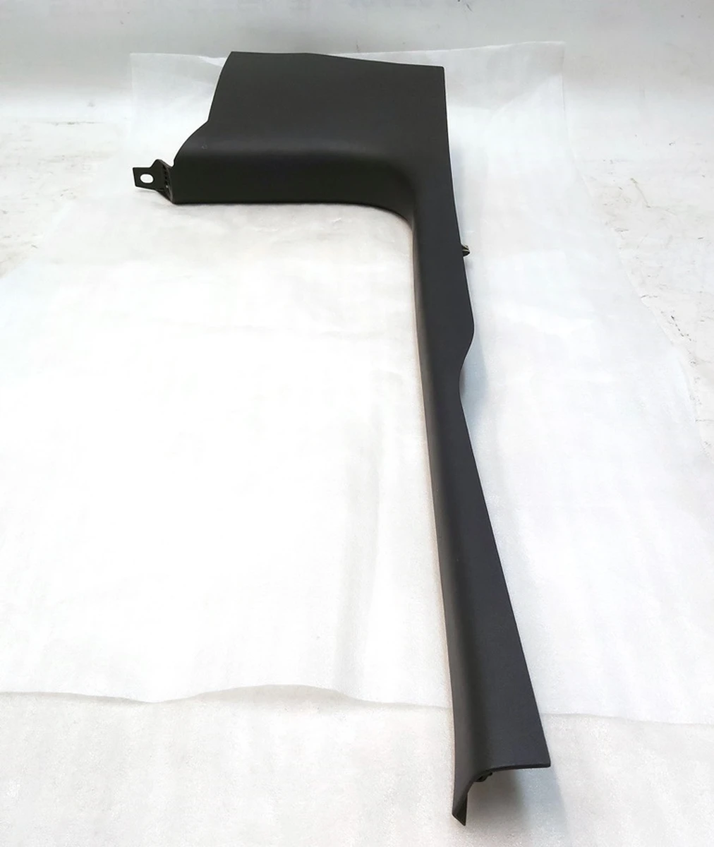 Облицовка порога переднего левого Tesla model 3 1086290-00-H