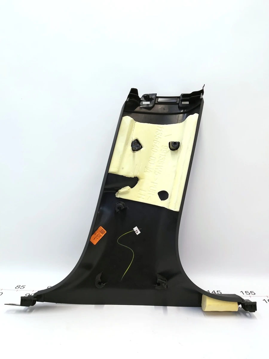 5 Накладка стійки В нижня ліва Tesla Model 3 1086296-00-L