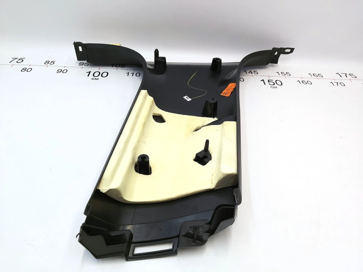 5 Накладка стійки В нижня ліва Tesla Model 3 1086296-00-L