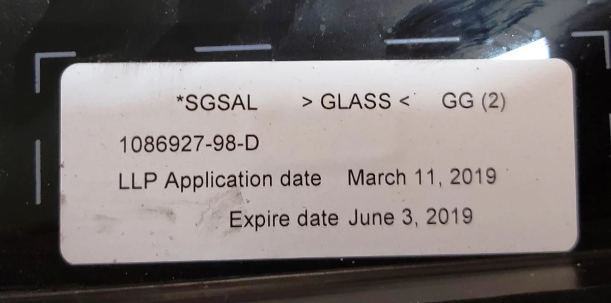 1 M3 FIXED GLASS ROOF ASSEMBLY Tesla model 3 1487150-00-B