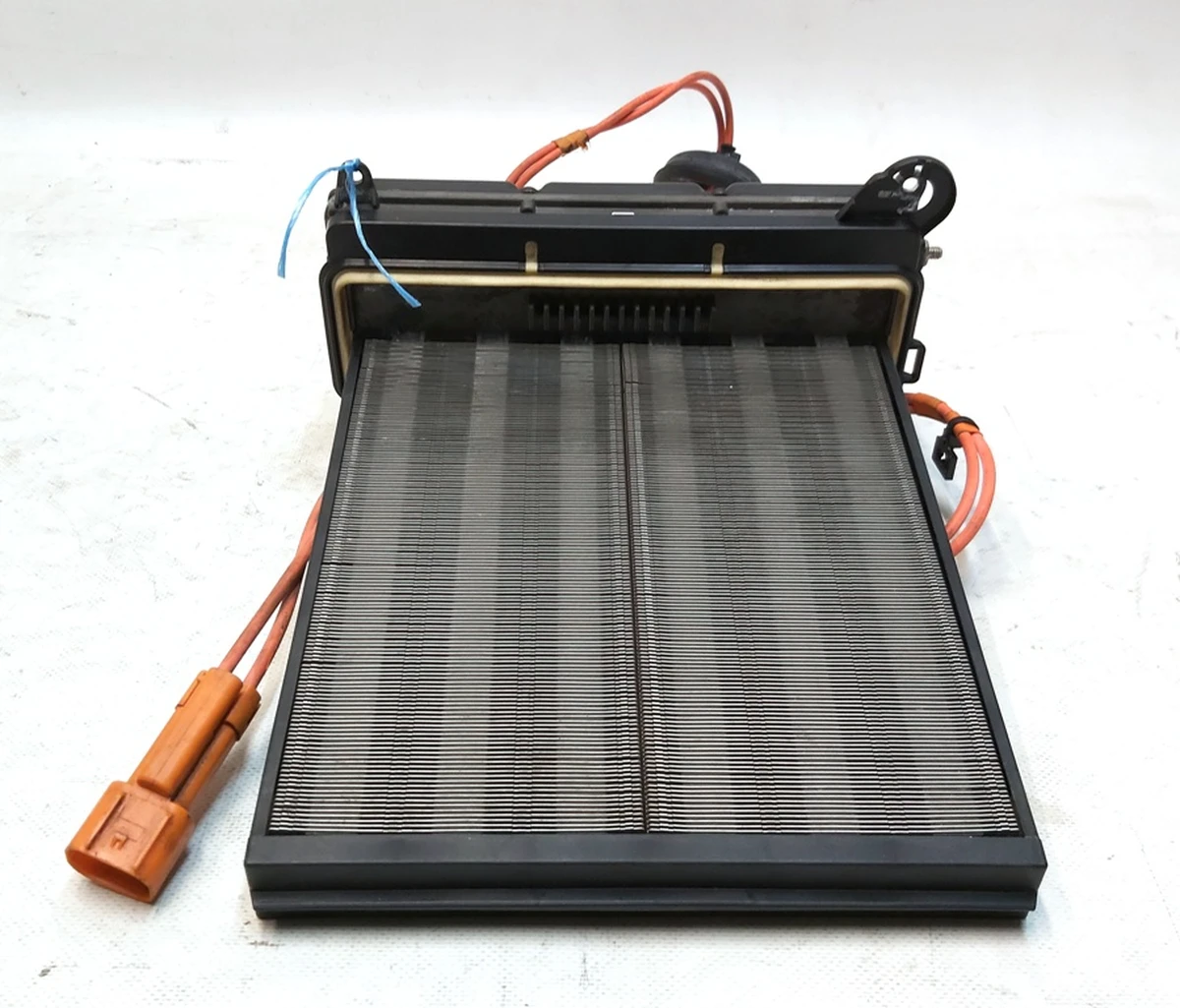 1 Элемент нагревательный климатической уставновки (печки) салона в сборе с электропроводкой Tesla model 3 1088218-00-I