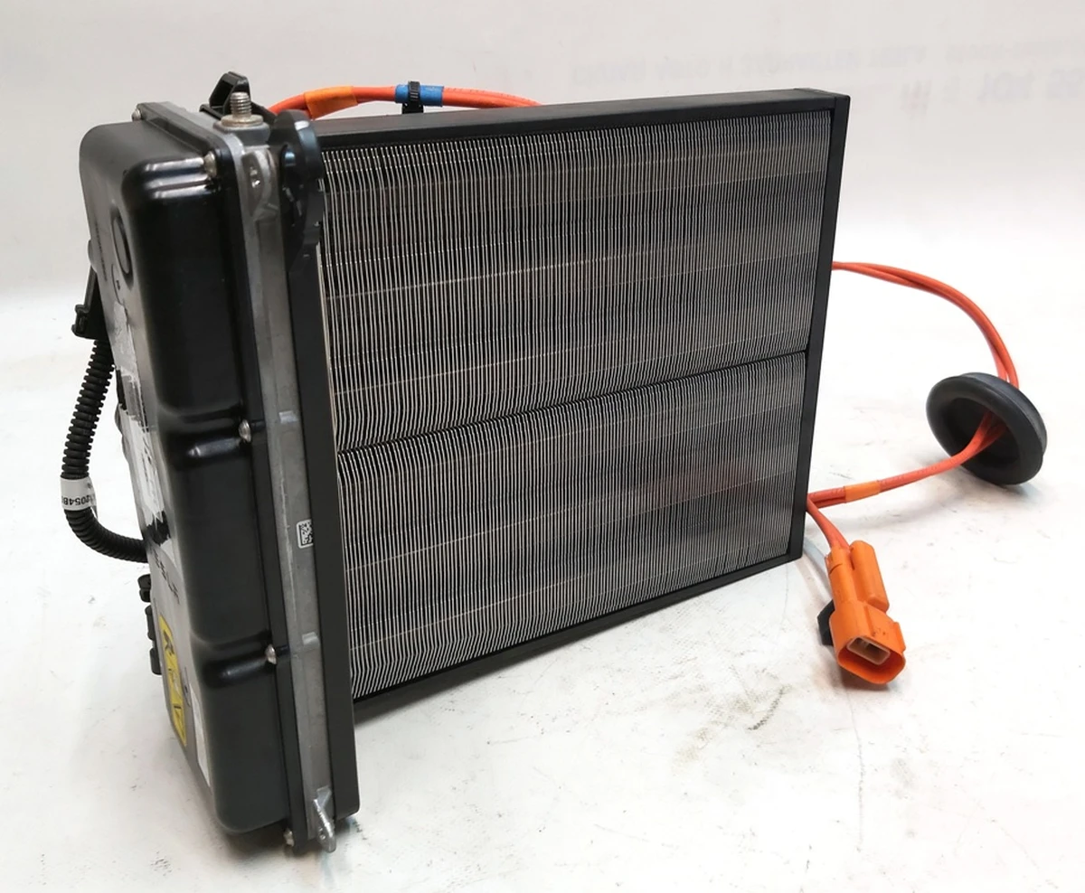 1 PTC heater Dual Zone with electrical wiring Tesla model 3 1088218-00-I